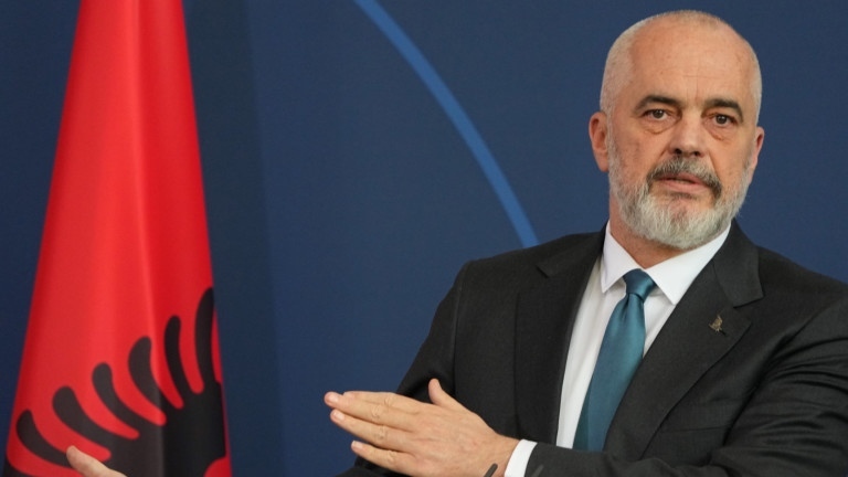Албания предупреди РС Македония, че ще я изостави за ЕС